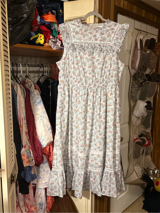 J. Crew Dresses & Skirts - J. Crew Girls' Floral Ruffle Sundress - Pink and White